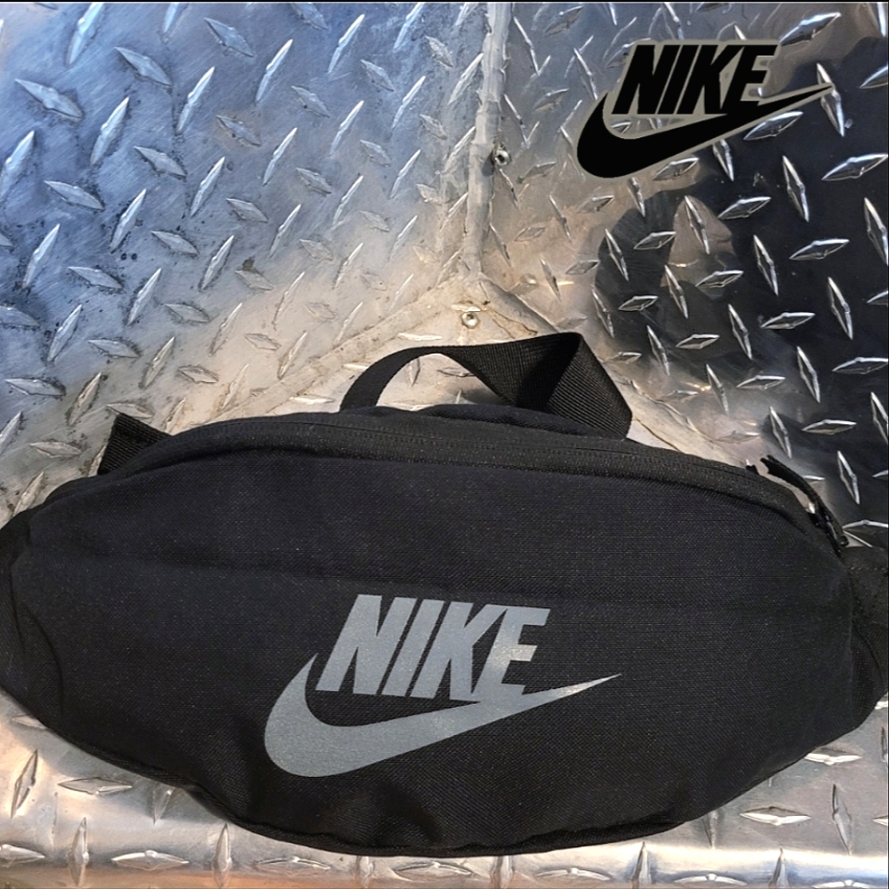 2FOR$40 Nike Heritage Cross Body Bag